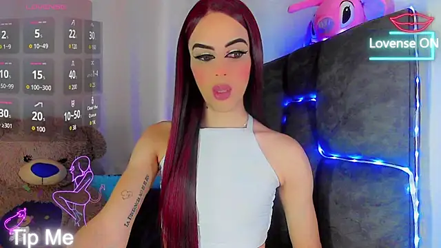 IvanaColizon BigCock online show from 03.15.25