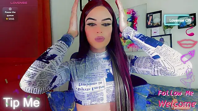 IvanaColizon BigCock online show from 11.22.25