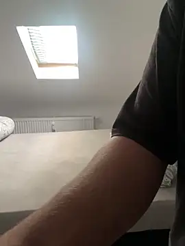 Snapshot of MarkusHorney chatting on 03.18.25 MarkusHorney online show from 03.18.25