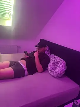 Snapshot of MarkusHorney chatting on 03.20.25 MarkusHorney online show from 03.20.25