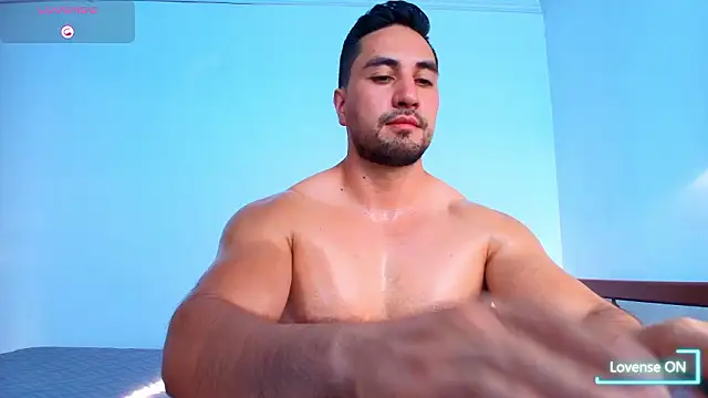 Snapshot of Kal_El_8 chatting on 03.11.26 Kal El 8 online show from 03.11.26