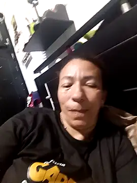 Snapshot of Antonela45 chatting on 04.11.26 Antonela45 online show from 04.11.26