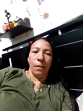 Snapshot of Antonela45 chatting on 05.10.26 Antonela45 online show from 05.10.26