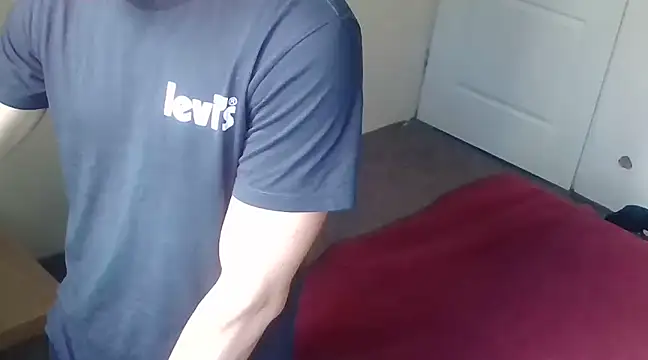 Snapshot of Enoch981 chatting on 03.06.25 Enoch981 online show from 03.06.25