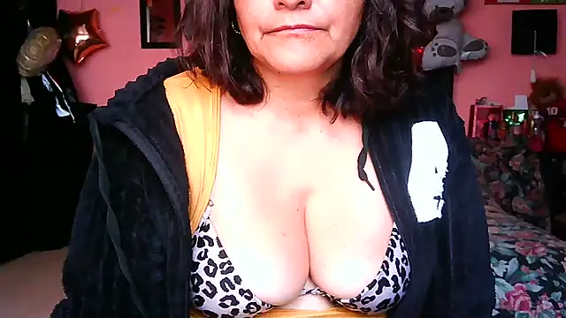 BiancaSteel online show from 07.22.26