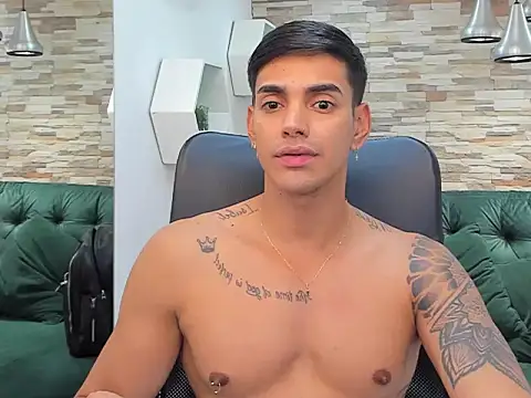 Snapshot of Peter_Dainty chatting on 03.17.25 Peter Dainty online show from 03.17.25