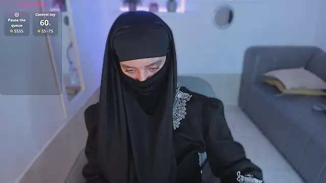 salma arabicc online show from 10.13.25