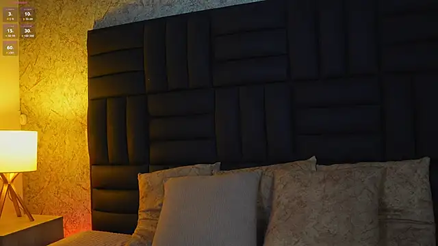 Snapshot of alison222_ chatting on 11.24.25 alison222 online show from 11.24.25