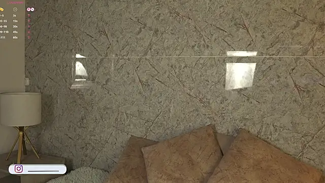 Snapshot of alison222_ chatting on 01.14.26 alison222 online show from 01.14.26