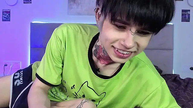 Snapshot of Alex_Vallley chatting on 02.21.26 Alex Vallley online show from 02.21.26