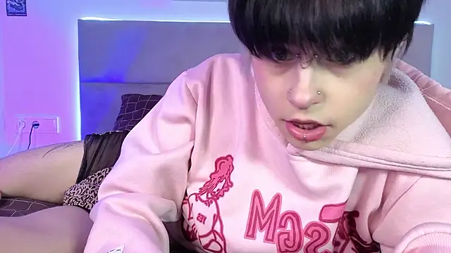 Snapshot of Alex_Vallley chatting on 03.06.26 Alex Vallley online show from 03.06.26