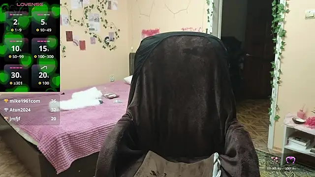 Wane Witch online show from 02.13.26