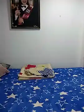 Snapshot of mialorents chatting on 03.07.25 mialorents online show from 03.07.25