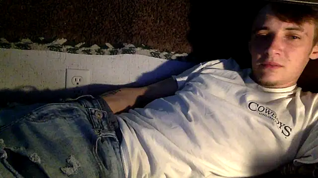 Ilovepussy1911 online show from 02.12.26