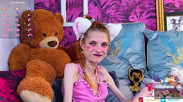 Snapshot of KittyRaine chatting on 07.27.26 KittyRaine online show from 07.27.26