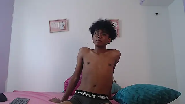 morrgan  online show from 03.06.25