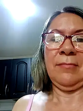 victoria wayne online show from 03.10.25