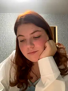 Dreamy Desire online show from 10.13.25