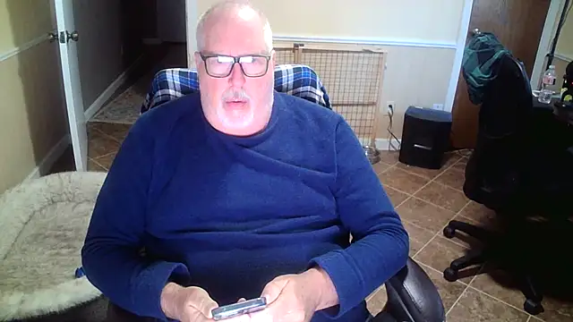 superbearboss online show from 10.31.25