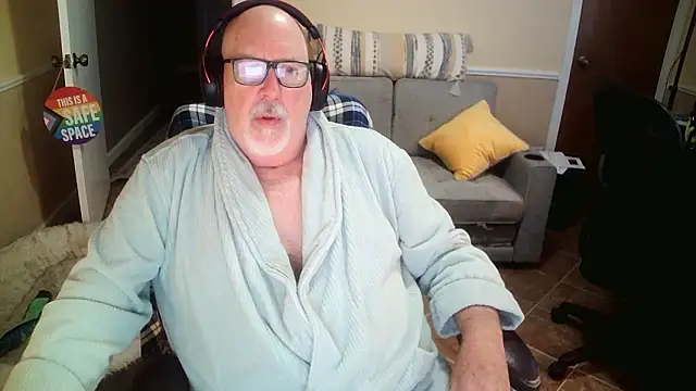 superbearboss online show from 01.18.26