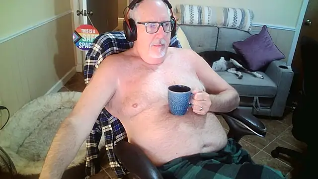 superbearboss online show from 04.28.26