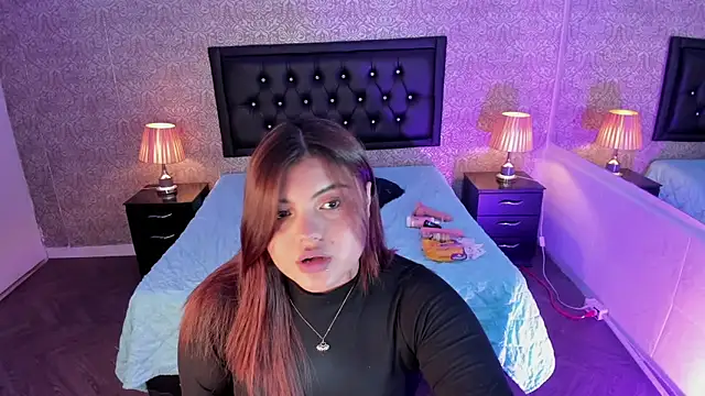 Scarlett  Johanson online show from 03.13.25