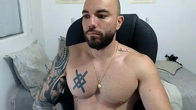 Snapshot of Isaac_Carter chatting on 06.17.26 Isaac Carter online show from 06.17.26