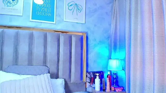 Snapshot of AvaX_777 chatting on 06.26.26 AvaX 777 online show from 06.26.26