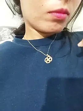 saraaxx1 online show from 02.10.26