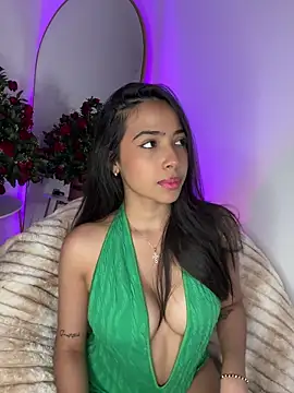  Emily Thompson  online show from 11.12.25