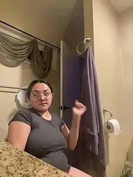 sexy milfbell online show from 03.11.25