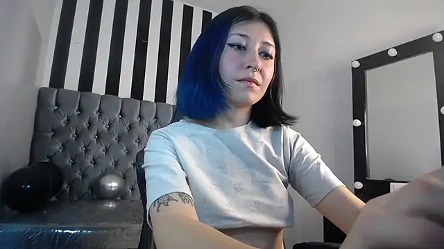 Snapshot of lissacatty_t chatting on 03.21.25 lissacatty t online show from 03.21.25