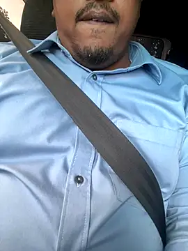 Snapshot of dam-her-boy chatting on 12.15.25 dam-her-boy online show from 12.15.25