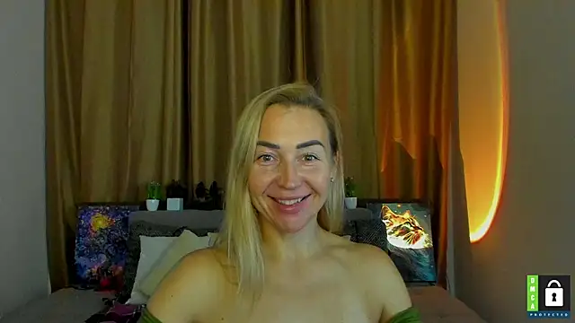 Kiss julli88I online show from 10.25.25