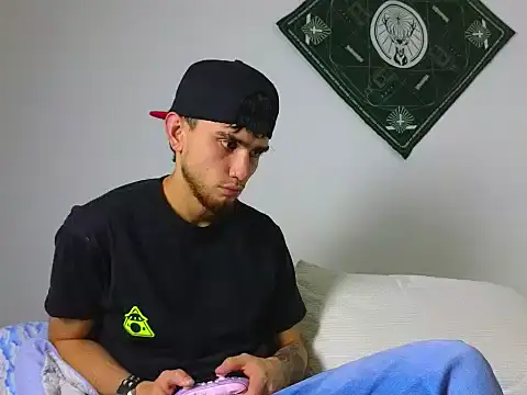 samevansx  online show from 12.17.25