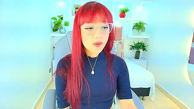 Snapshot of sharon_rosse__ chatting on 12.22.25 sharon rosse online show from 12.22.25