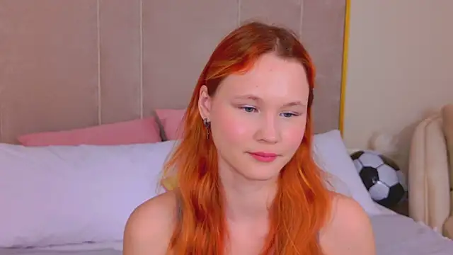 Snapshot of AmeliRoyse chatting on 07.03.26 AmeliRoyse online show from 07.03.26
