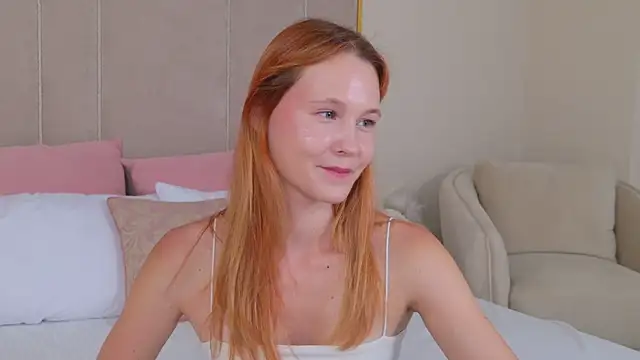 Snapshot of AmeliRoyse chatting on 07.20.26 AmeliRoyse online show from 07.20.26