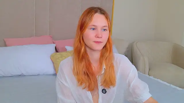 Snapshot of AmeliRoyse chatting on 07.22.26 AmeliRoyse online show from 07.22.26