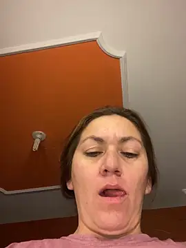 Snapshot of Luna-nevada chatting on 02.10.26 Luna-nevada online show from 02.10.26