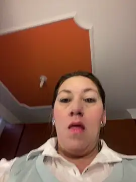 Snapshot of Luna-nevada chatting on 02.14.26 Luna-nevada online show from 02.14.26