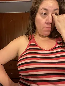 Snapshot of Luna-nevada chatting on 02.19.26 Luna-nevada online show from 02.19.26