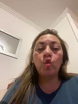 Snapshot of Luna-nevada chatting on 02.27.26 Luna-nevada online show from 02.27.26