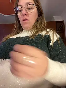 Snapshot of Luna-nevada chatting on 03.04.26 Luna-nevada online show from 03.04.26