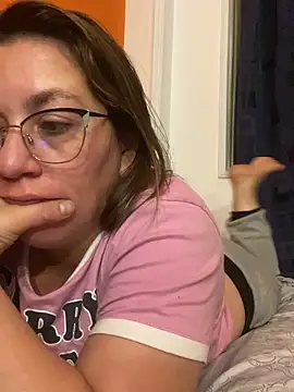 Snapshot of Luna-nevada chatting on 03.12.26 Luna-nevada online show from 03.12.26