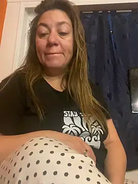 Snapshot of Luna-nevada chatting on 03.18.26 Luna-nevada online show from 03.18.26