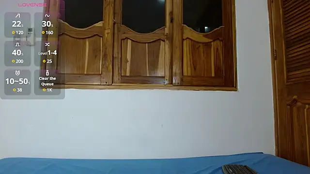 Snapshot of _linda69_ chatting on 03.12.25 linda69 online show from 03.12.25