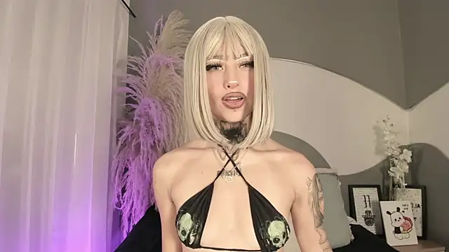 Zhally Dee online show from 05.05.26