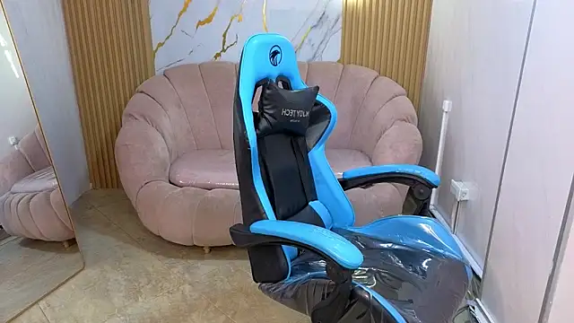 Snapshot of _wendy_b chatting on 01.11.26 wendy b online show from 01.11.26