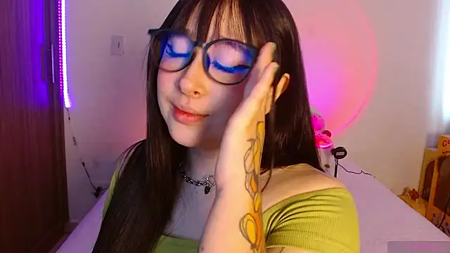 Oliviargf online show from 04.28.26